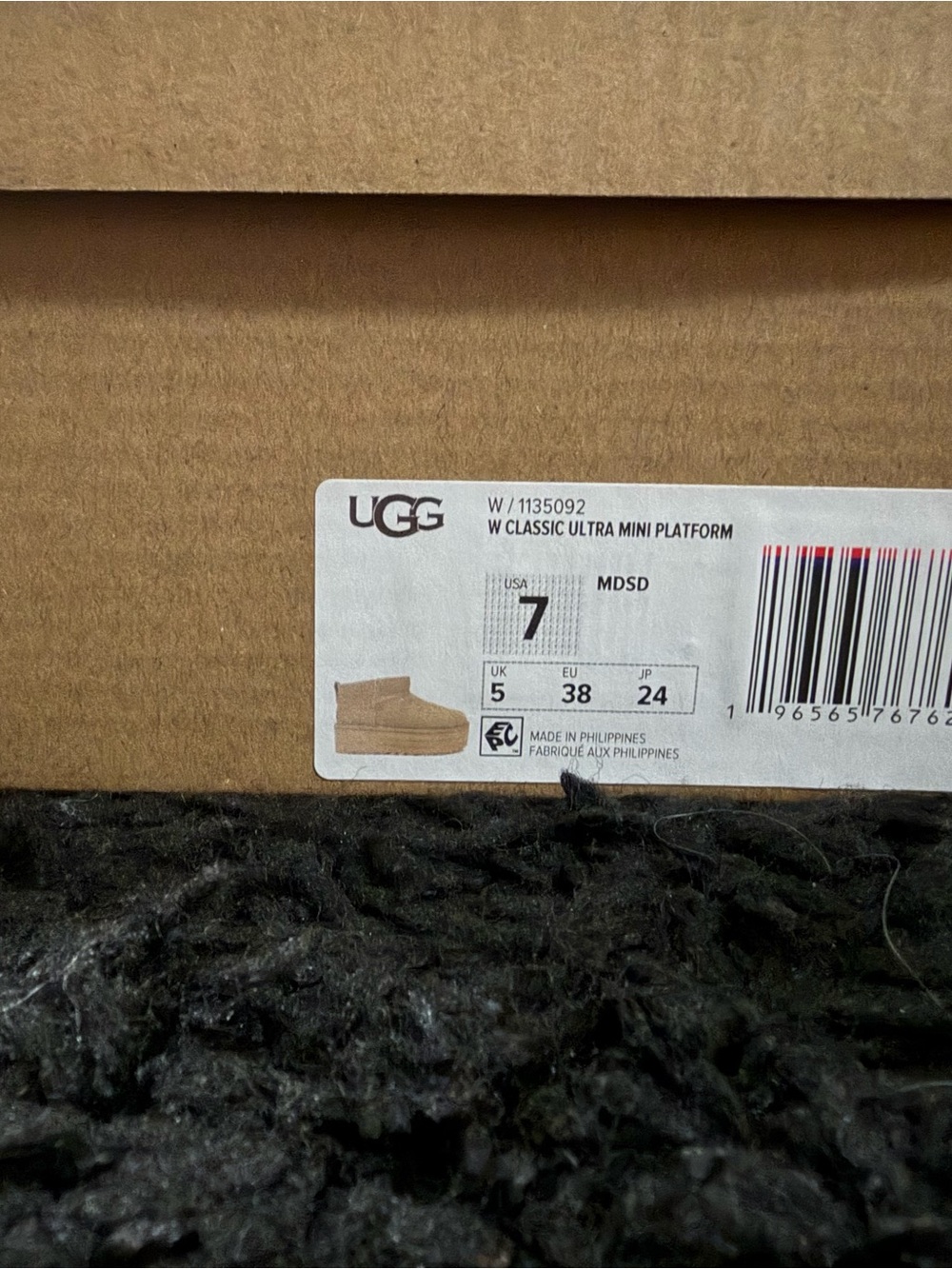 UGG Classic Ultra Mini Platform Boots - Chestnut - Picture 5 of 5
